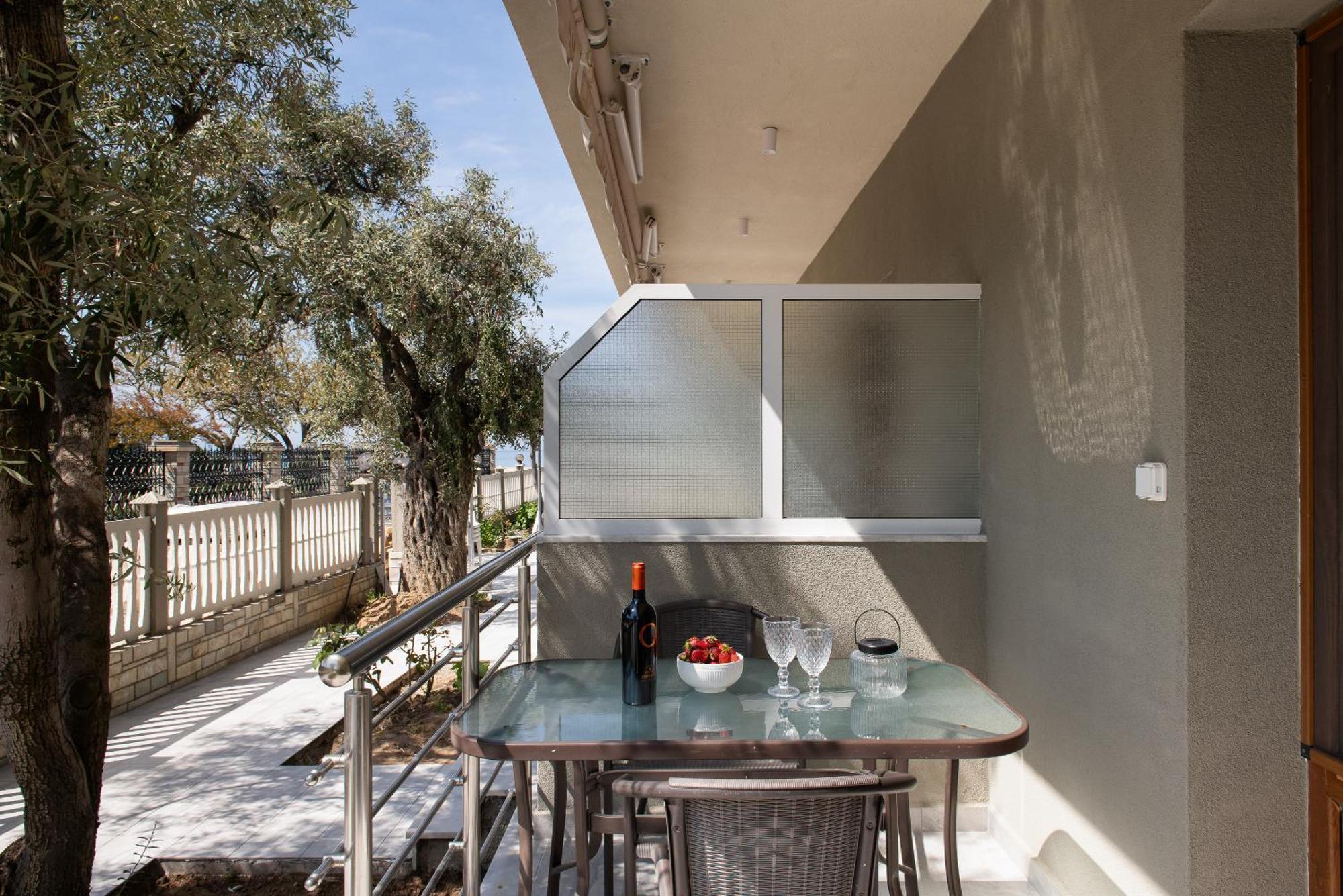 Olivento Beach Front Suites Ποτός Εξωτερικό φωτογραφία